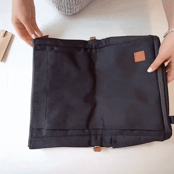 Convertible backpack purse with internal zippered pocket